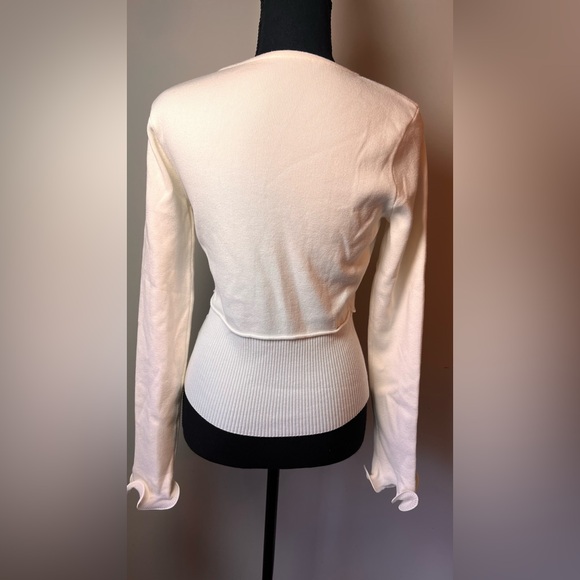 Commense  white/ivory Sweater - Picture 5 of 8